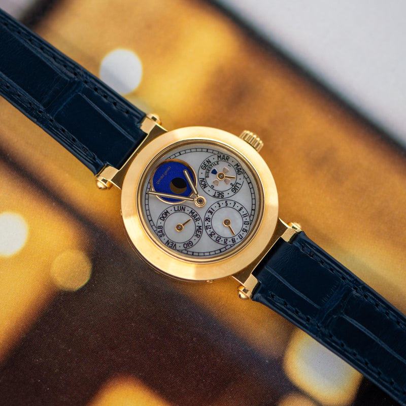 1990s Gérald Genta Gefica Perpetual Calendar 18K yellow gold "Mother of Pearl" with Lapis Dial G3144.7