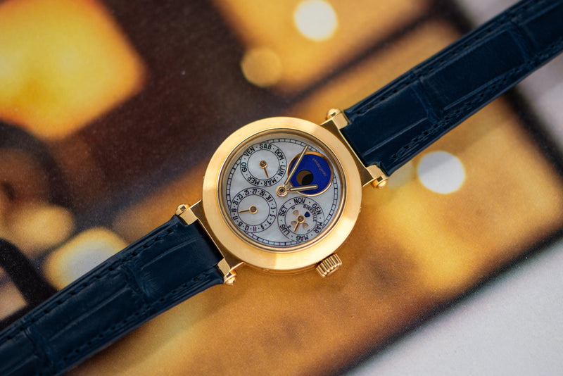 1990s Gérald Genta Gefica Perpetual Calendar 18K yellow gold "Mother of Pearl" with Lapis Dial G3144.7