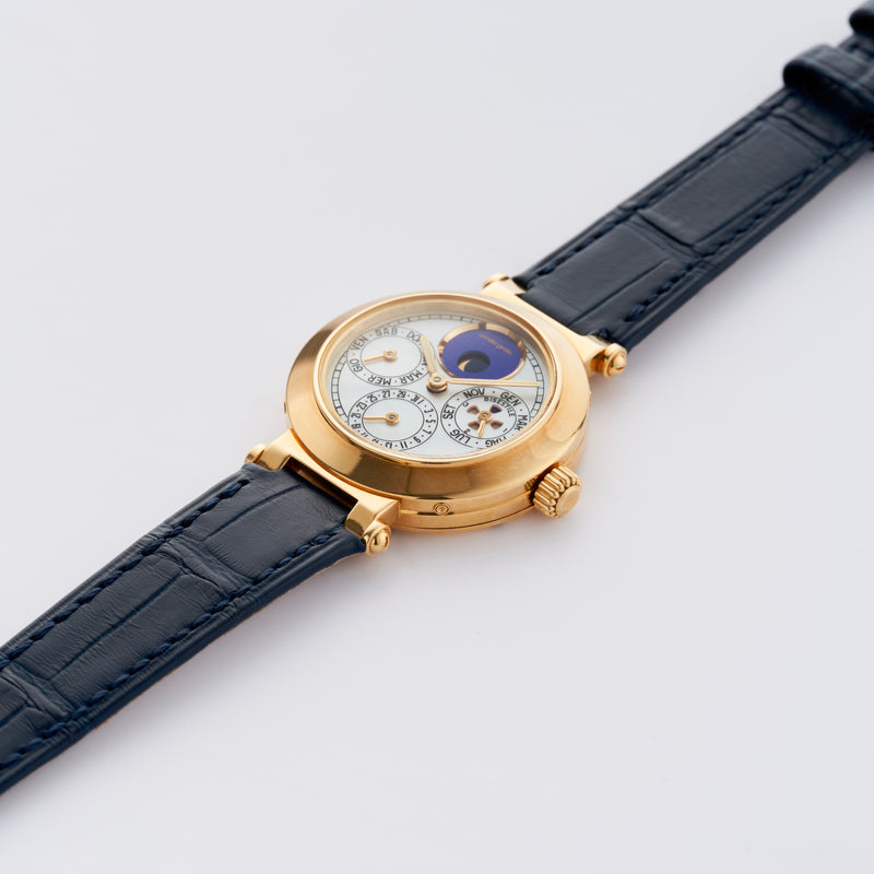 1990s Gérald Genta Gefica "La 19" Perpetual Calendar 18K yellow gold "Mother of Pearl" with Lapis Dial G3144.7